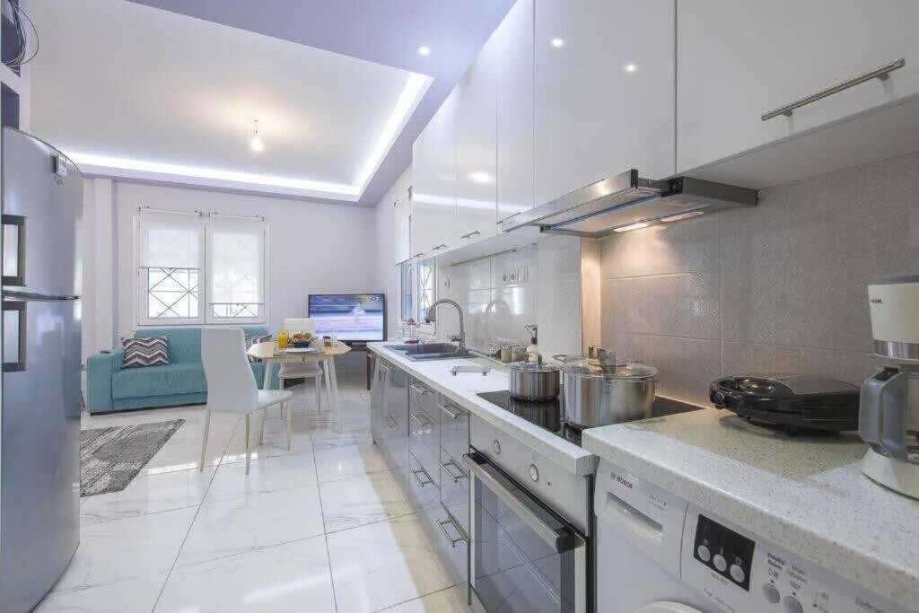 Modern Fully-Equipped House, 5 Min Walk From Metro Villa Athen Eksteriør bilde