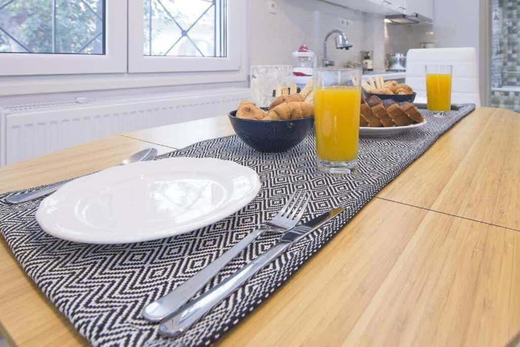 Modern Fully-Equipped House, 5 Min Walk From Metro Villa Athen Eksteriør bilde